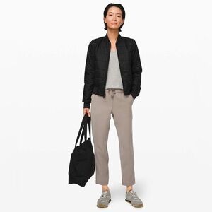 Lululemon On The Fly Joggers, size 2